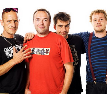 RECENZE: Wohnout stále hýří vtipem. Obalem i obsahem