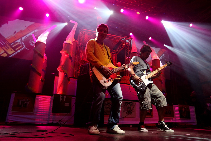 LIVE: Wohnout oslavili patnáctiny, nadělili si gigantický dort