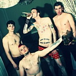 Lucie, UDG, Marpo nebo Boris Carloff vám přejí do nového roku