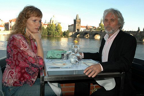 Kráska v nesnázích na DVD