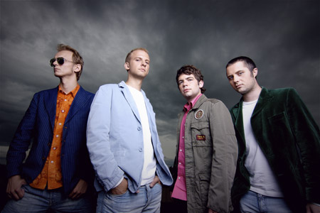 Svázaná Klára v klipu O5&Radeček