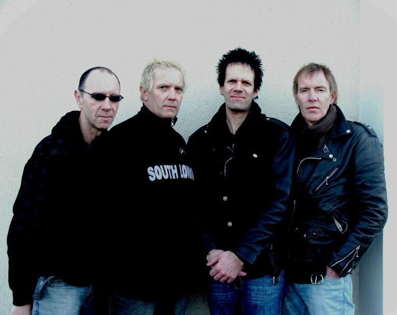 Sham69: dělníci, pivo a punk v Praze