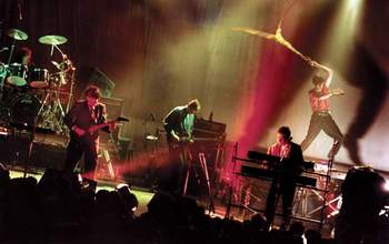 Tuxedomoon již v neděli