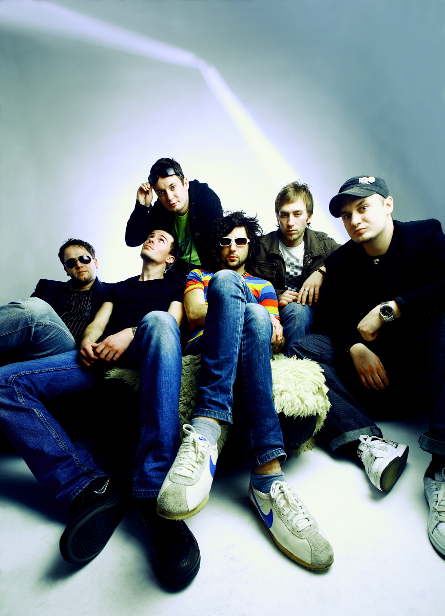 UDG se lvy a artisty zahrají v šapitó