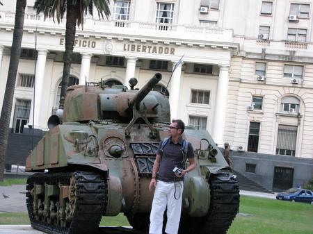 Monkey Business v Argentině - 3. část