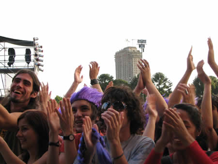 Monkey Business v Argentině - 4. část