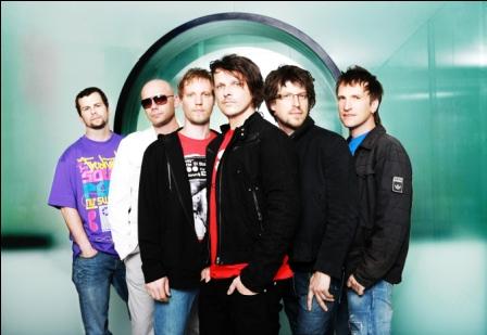 Malátný z Chinaski je po operaci!