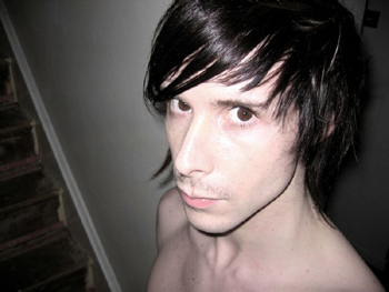 IAMX míří do Prahy