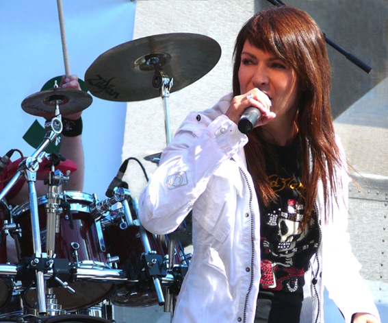 Anna K. vyráží na jubilejní turné