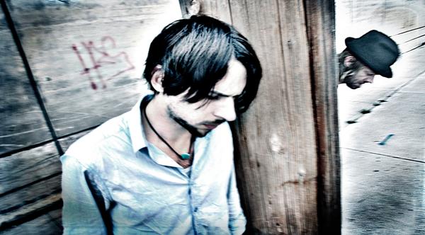 Woven Hand doprovodí Birch Book