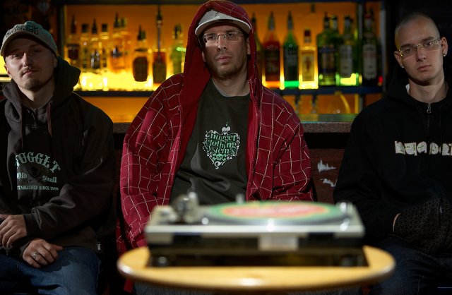 Illuzionists: ztraceni v mobilech