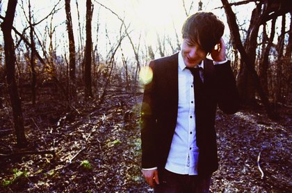 Owl City vás osvítí Světluškami