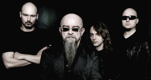 Root uctí na nové desce Satana