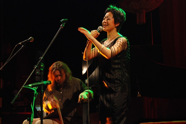 Feng-yün Song: věřte svému srdci