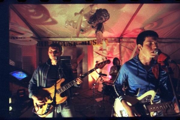 Airfare: kecáme si do všeho