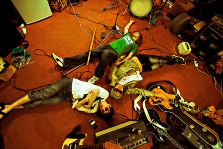 Airfare: kecáme si do všeho