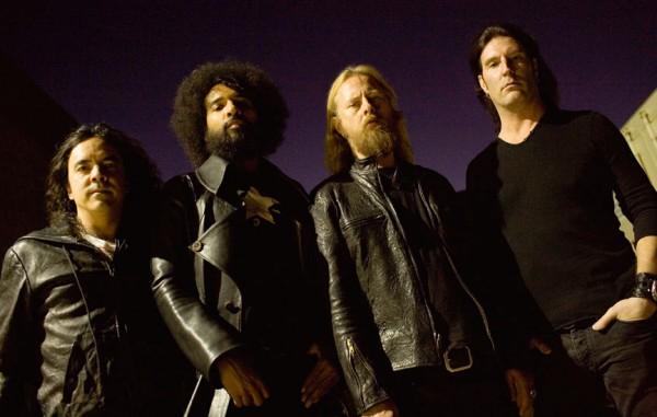 Alice In Chains: zavzpomínat a domu