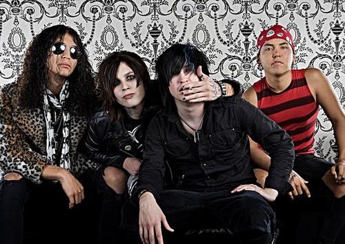 Escape The Fate naživo již v pondělí