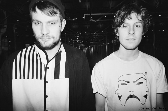 T.R.A.S.H. přivítá Joe And Will Ask?