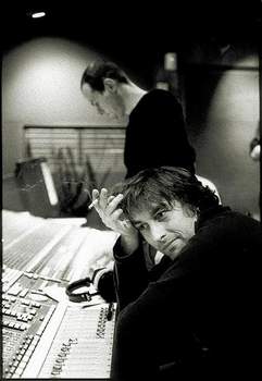 Yann Tiersen drsně i něžně