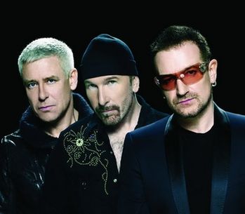 U2, Justin Bieber a Rihanna točí album na pomoc Japonsku